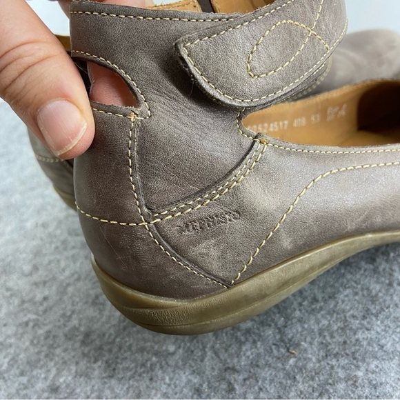 Mephisto Gorgeous Grey/Tan Leather Ballet Mary Jane Style Flats Women’s Size 7.5 - Picture 3 of 11